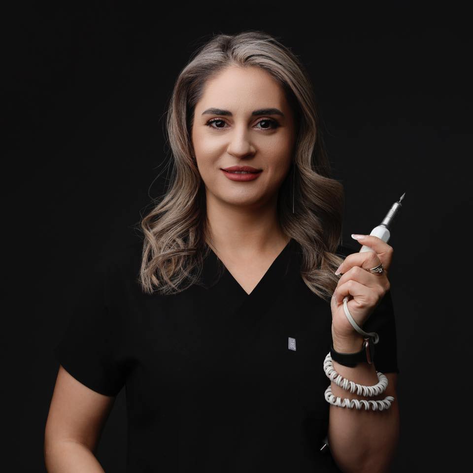 Pîrvu Cristina Trainer Pedichiură